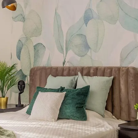 Апартаменты Azure Green Heaven *